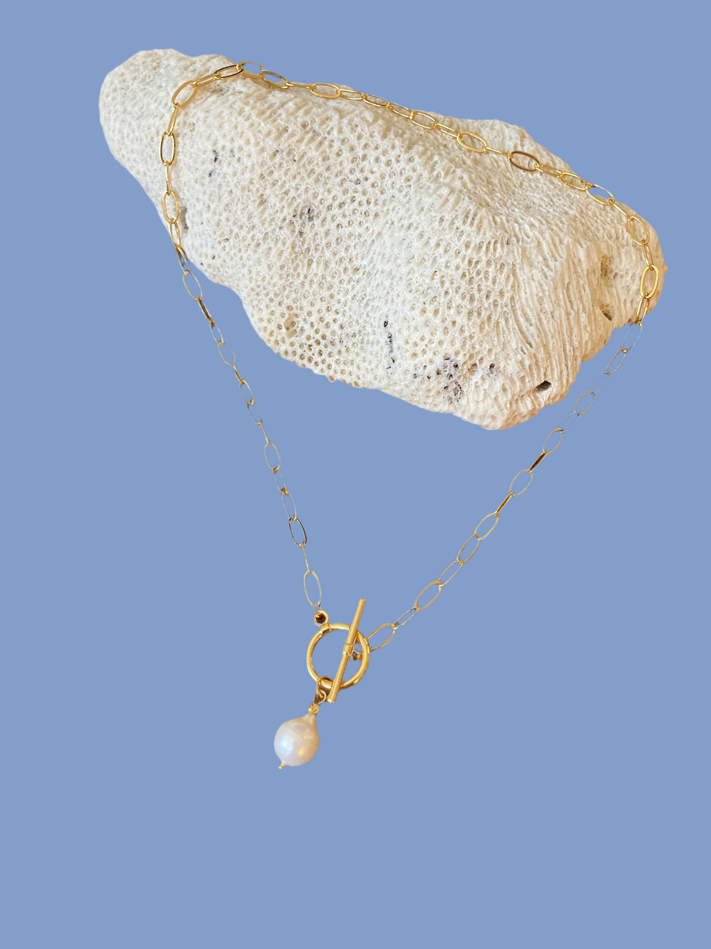 Modern Gold Necklace with Natural Freshwater Pearl