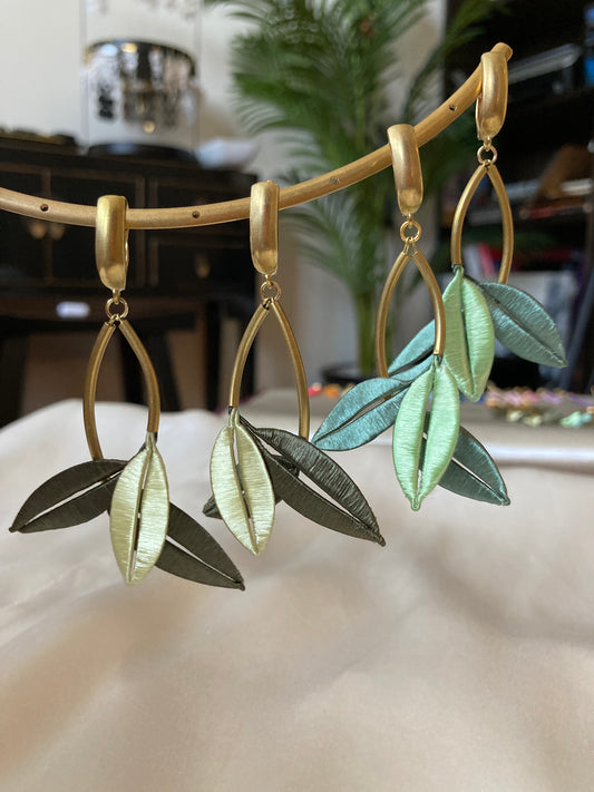 Unique Design Elegant Hand-wrapped Shiny Green Silky Thread Floral Earrings