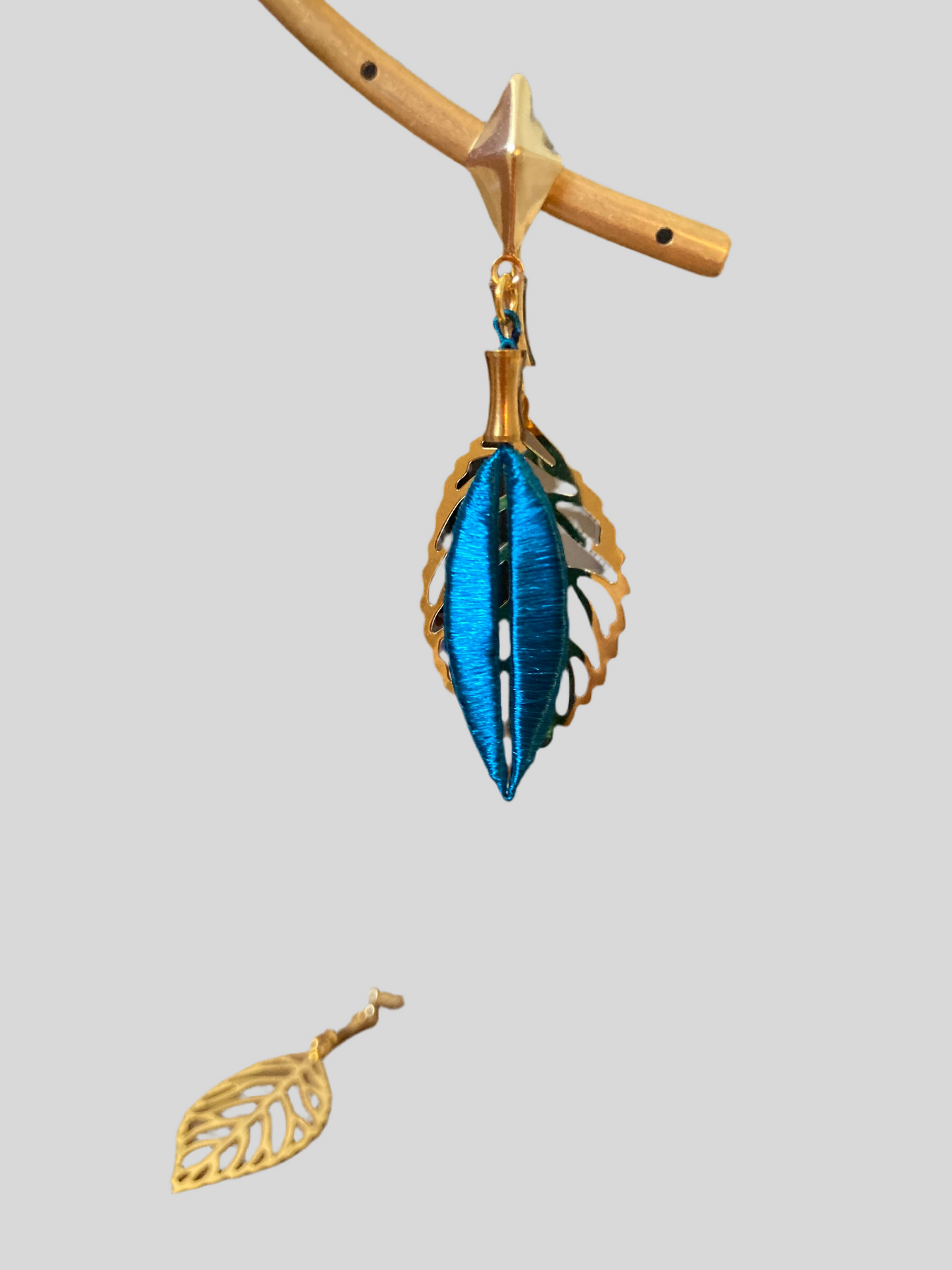 Interchangeable Gold Shiny Hand-wrapped Silky Thread Leaf Dangling Earrings