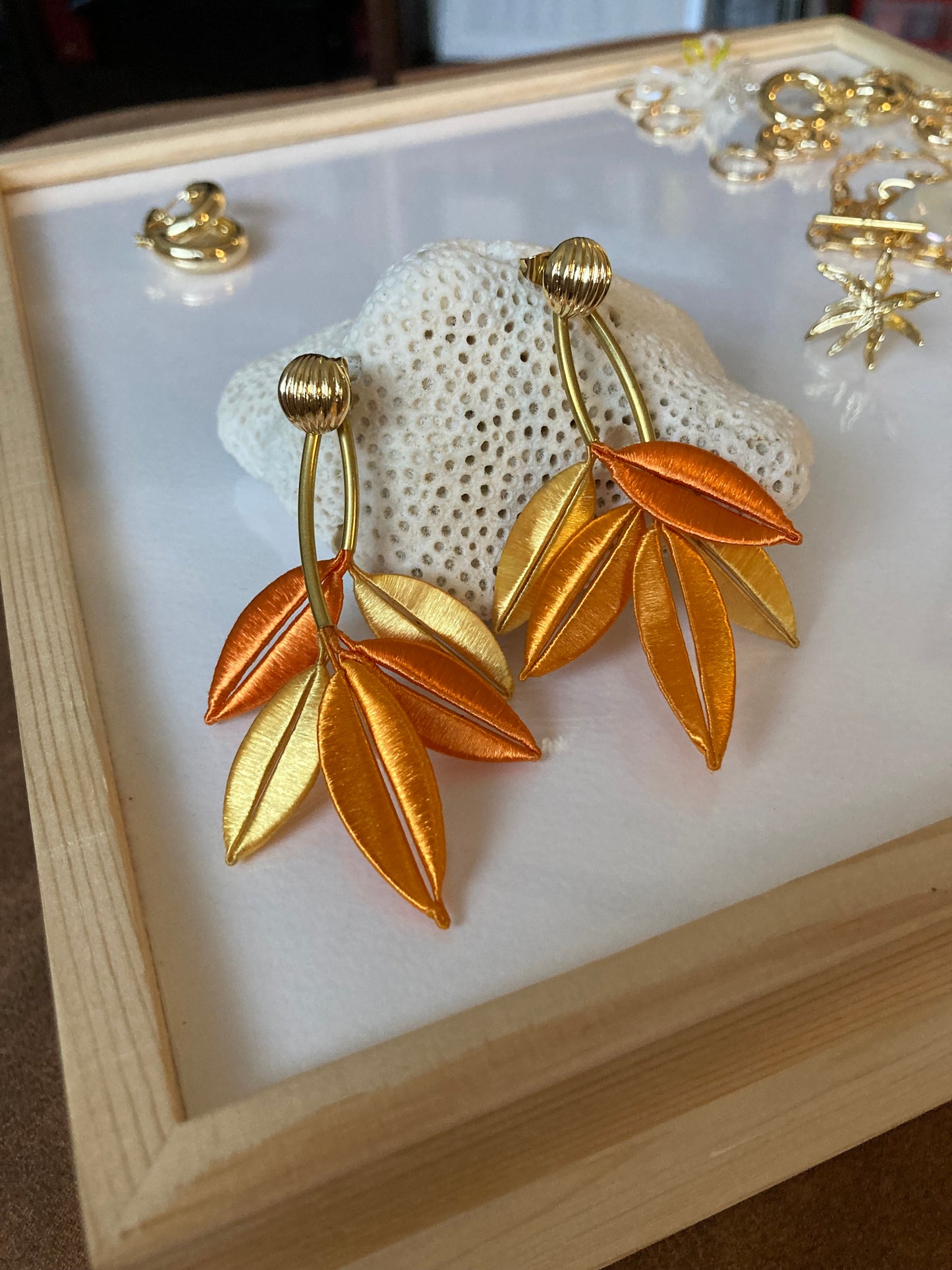 Interchangeable Heritage Skills Hand-wrapped Silky Thread Yellow-Gold-Orange Mixed Color Floral Stud-Earrings