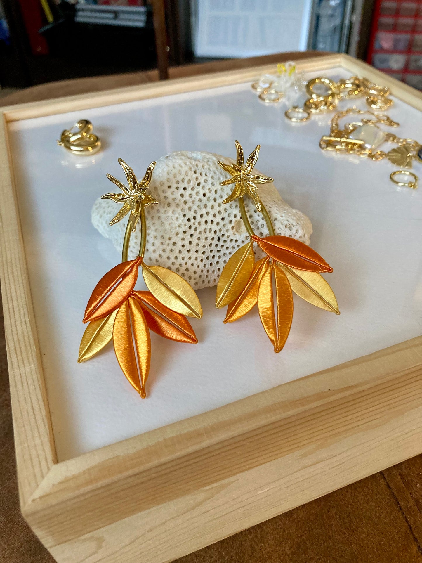 Interchangeable Heritage Skills Hand-wrapped Silky Thread Yellow-Gold-Orange Mixed Color Floral Stud-Earrings