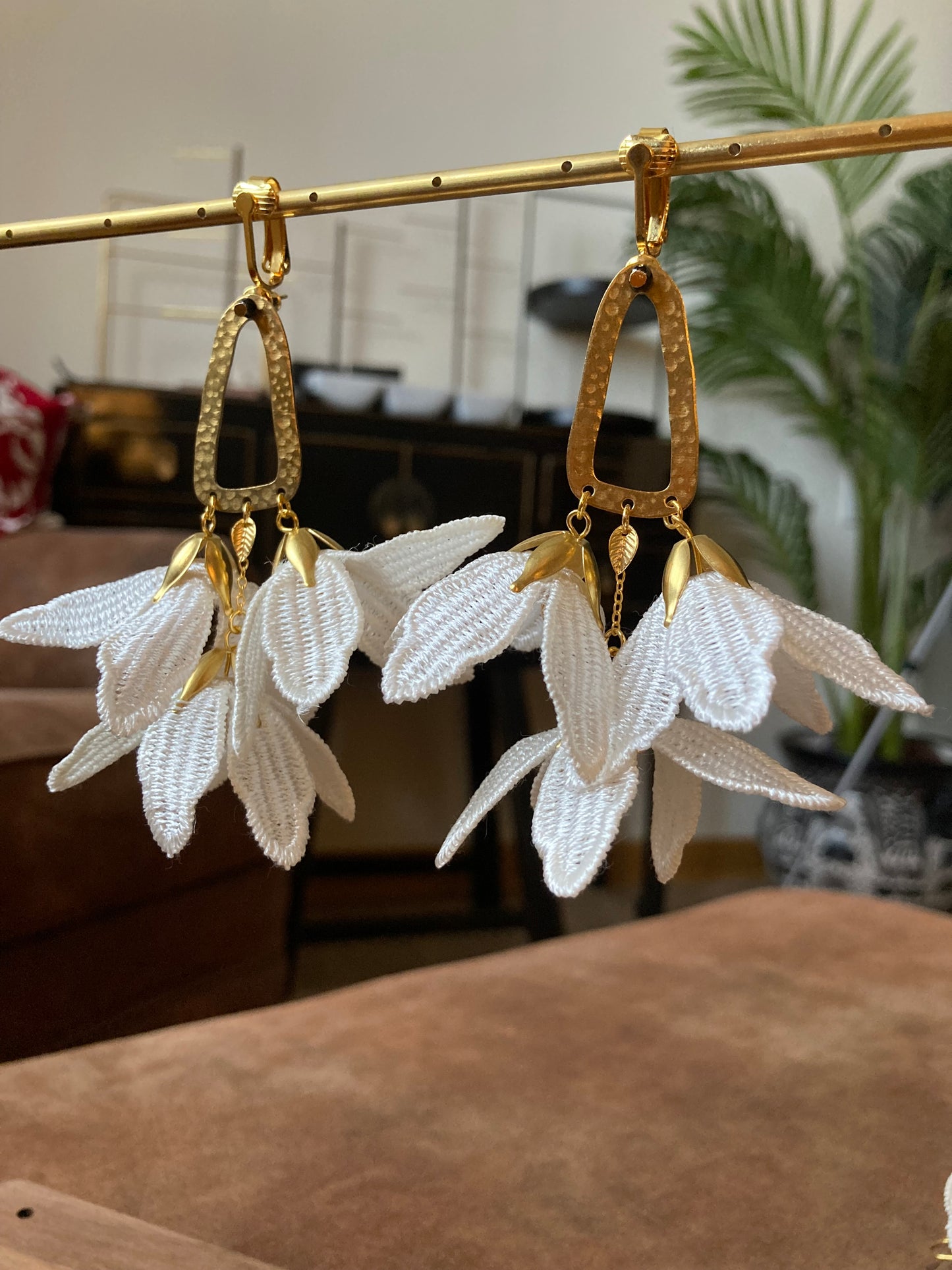 Eleanor•Statement Simplicity Design White Floral Dangling Earrings