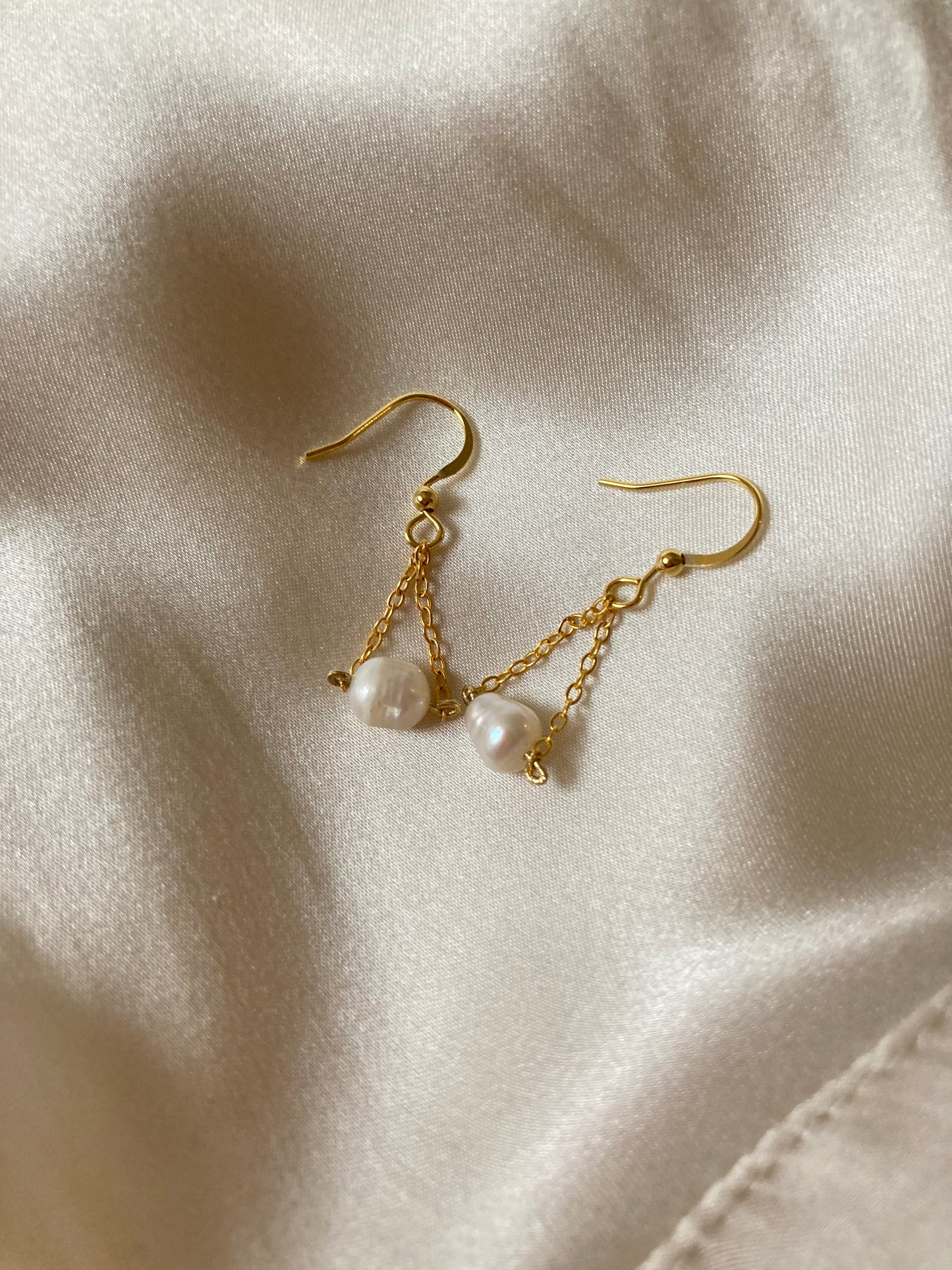 Annie • Contemporary Design Golden Freshwater Pearl Dangling Earrings